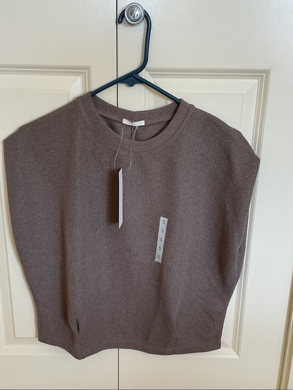 GU Crewneck Sleeveless Knit Top in Taupe